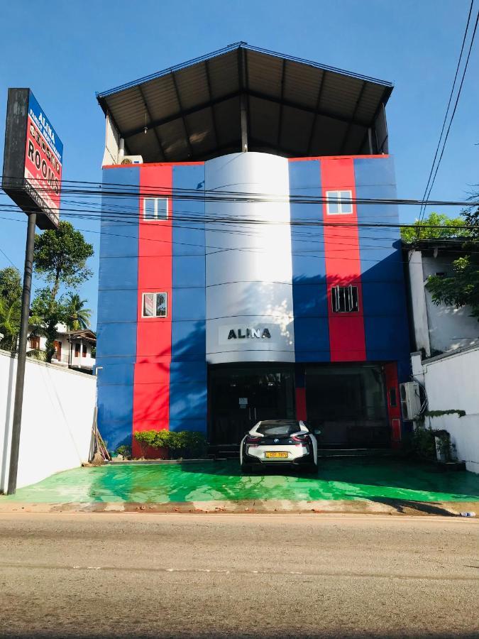Alina Budget Hotel Kaduwela Buitenkant foto
