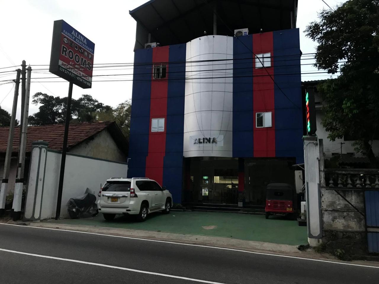 Alina Budget Hotel Kaduwela Buitenkant foto